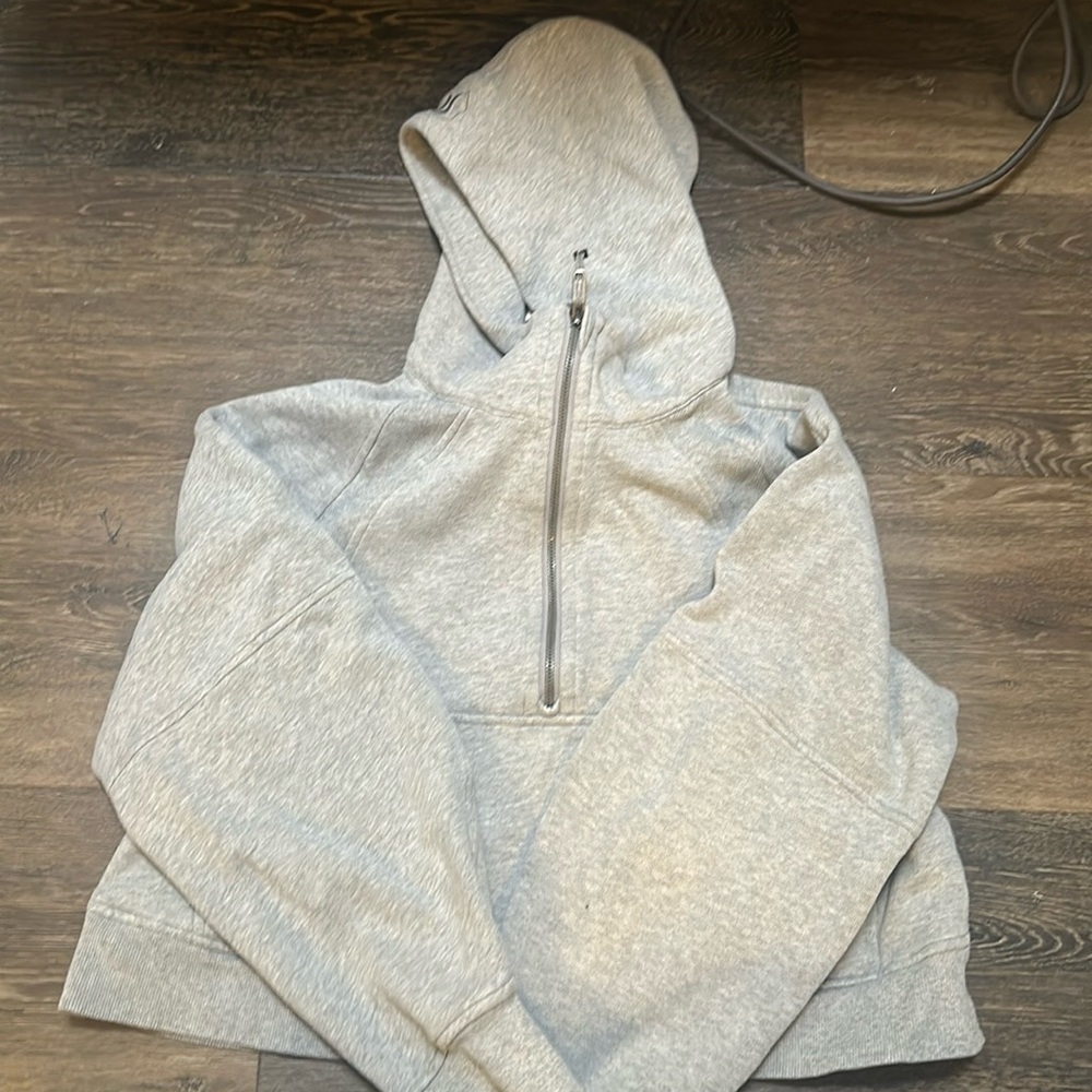 Lululemon scuba half-zip